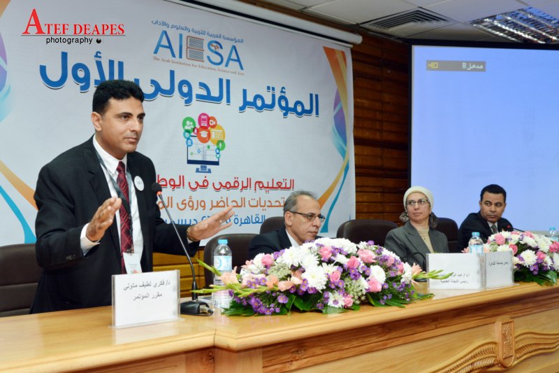 التعليم الرقمي في الوطن العربي ..تحديات الحاضر ورؤى المستقبل